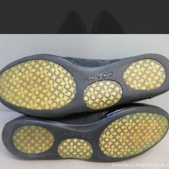 The Ones Everyone Wants!! COACH Black Ballet Flats - Picture 7 of 9
